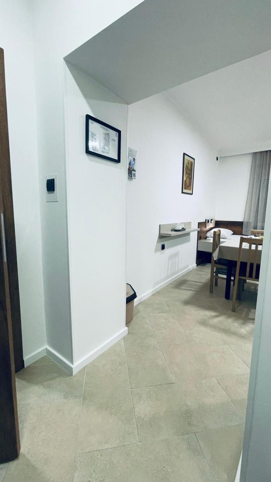 Kollar D Guest House - Prenociste Rooms Суботица Екстериор снимка