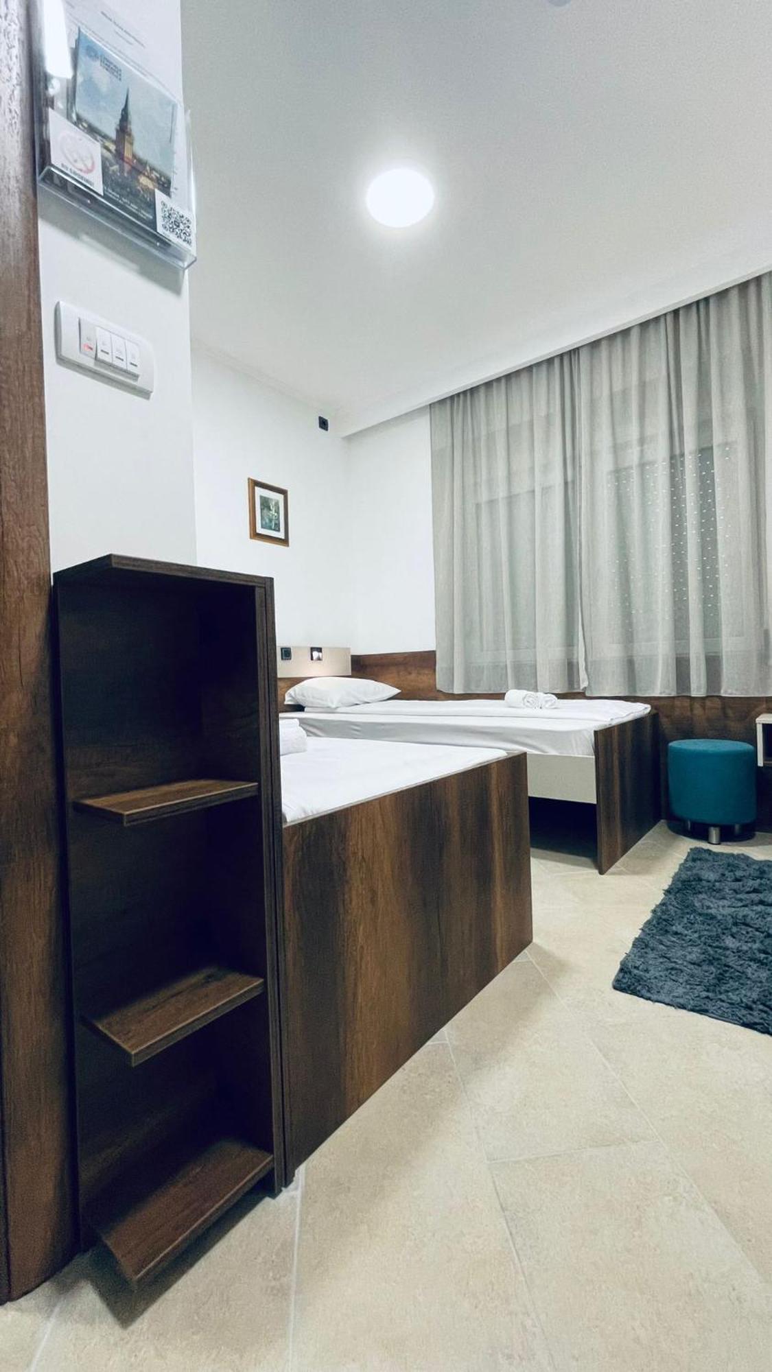 Kollar D Guest House - Prenociste Rooms Суботица Екстериор снимка