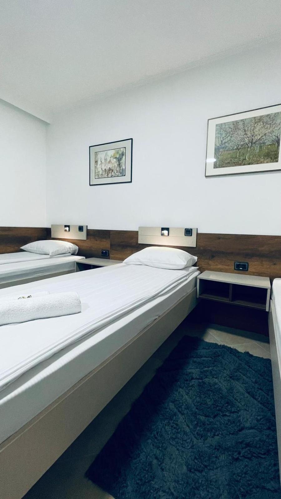 Kollar D Guest House - Prenociste Rooms Суботица Екстериор снимка