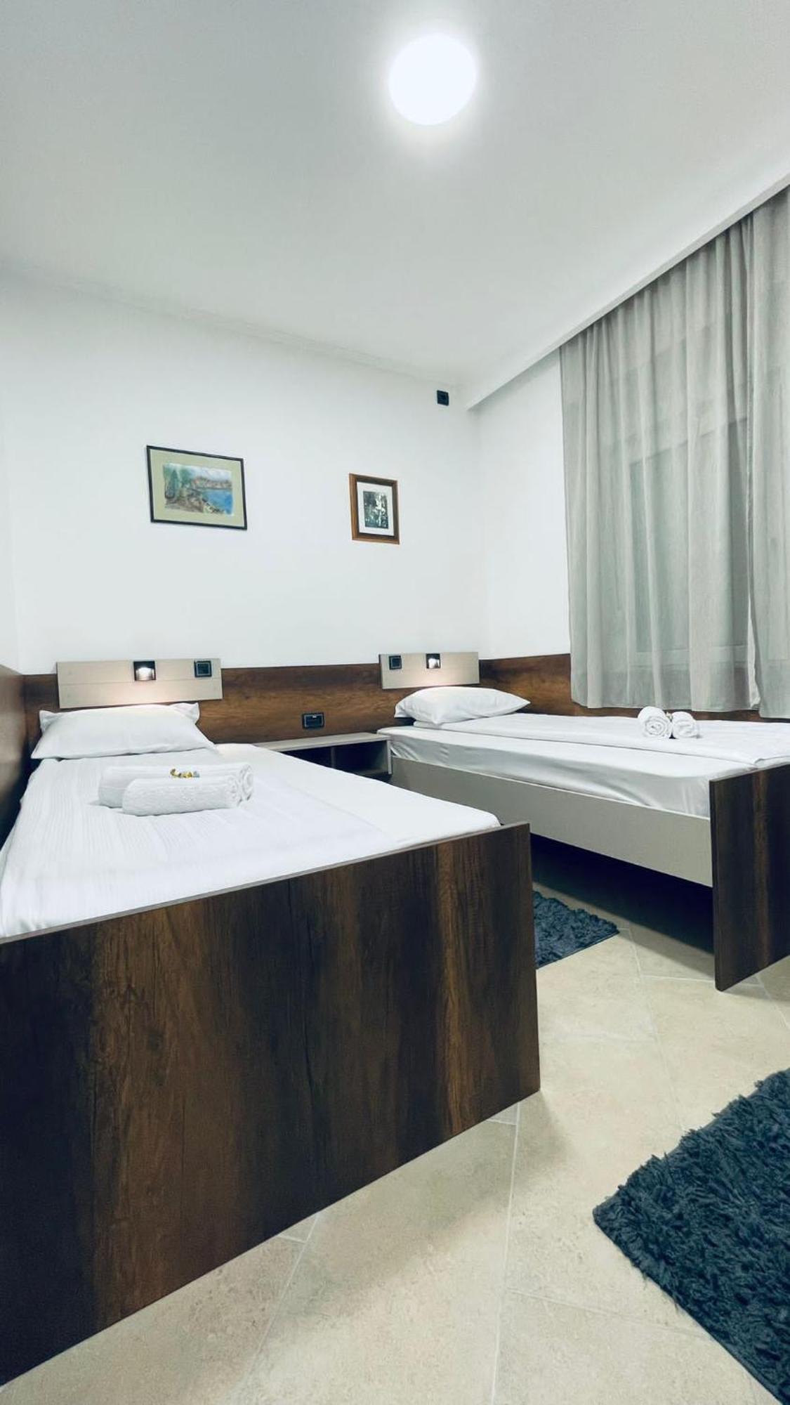 Kollar D Guest House - Prenociste Rooms Суботица Екстериор снимка