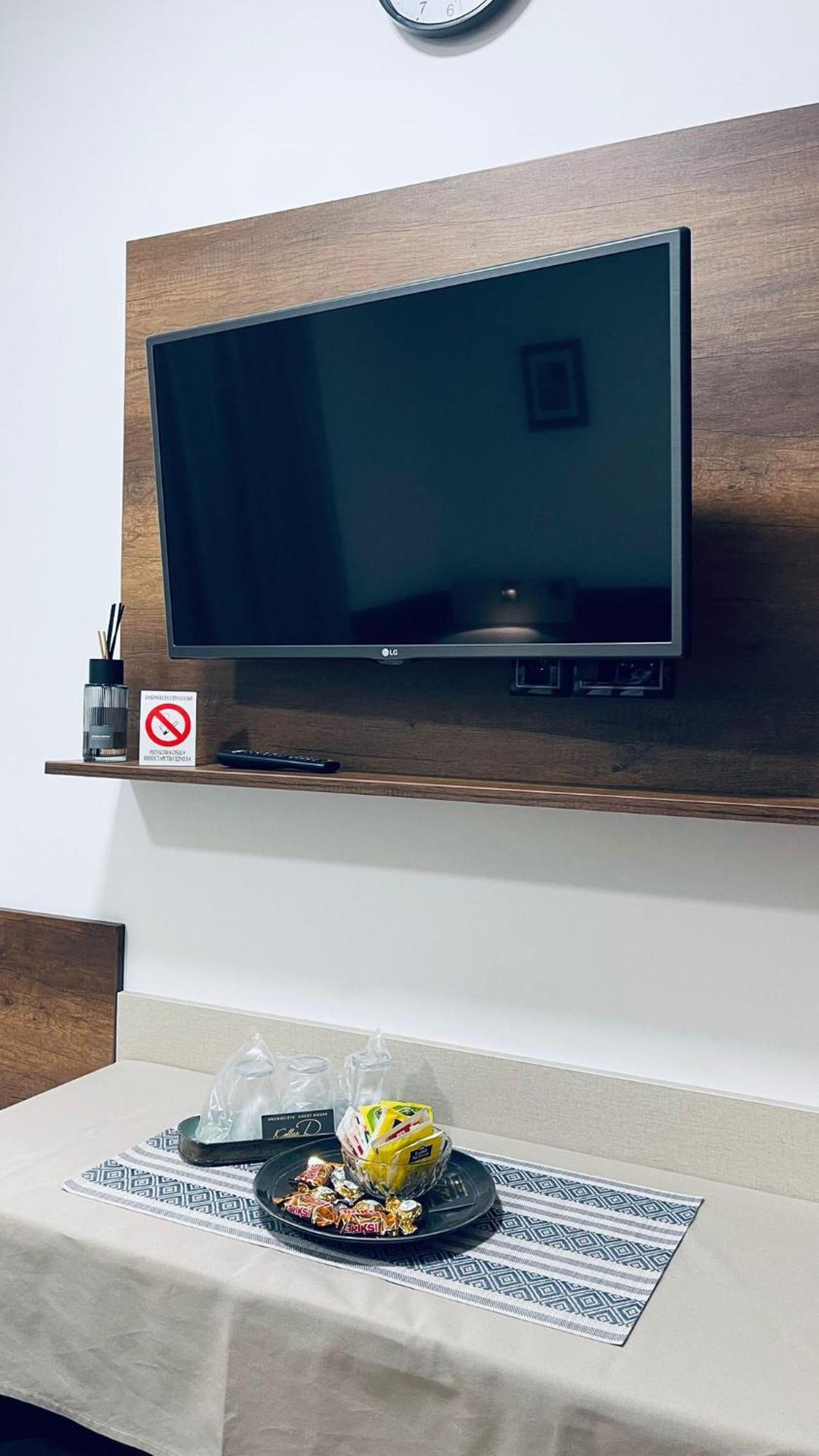 Kollar D Guest House - Prenociste Rooms Суботица Екстериор снимка